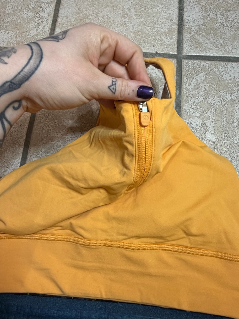 NWOT Lululemon Energy High-Neck Longline Bra *Zip Front (Mango Dream) Size 6 - Picture 7 of 9